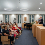 /media/orig/nedele-uchtdorf.jpg