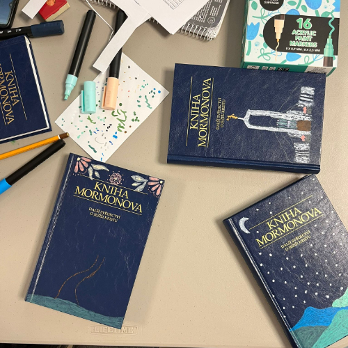 Služba seniorům a mezinárodní misionářský projekt – mládež a mladí svobodní dospělí se o adventu sešli v Brně